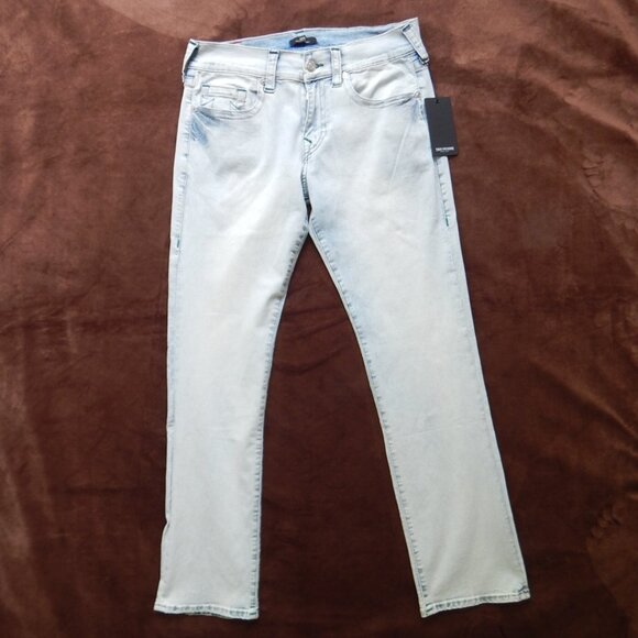 TRUE RELIGION Men’s Ricky SN Relaxed Straight Fresco Light Wash Jeans 32 x33 NWT - Picture 2 of 8